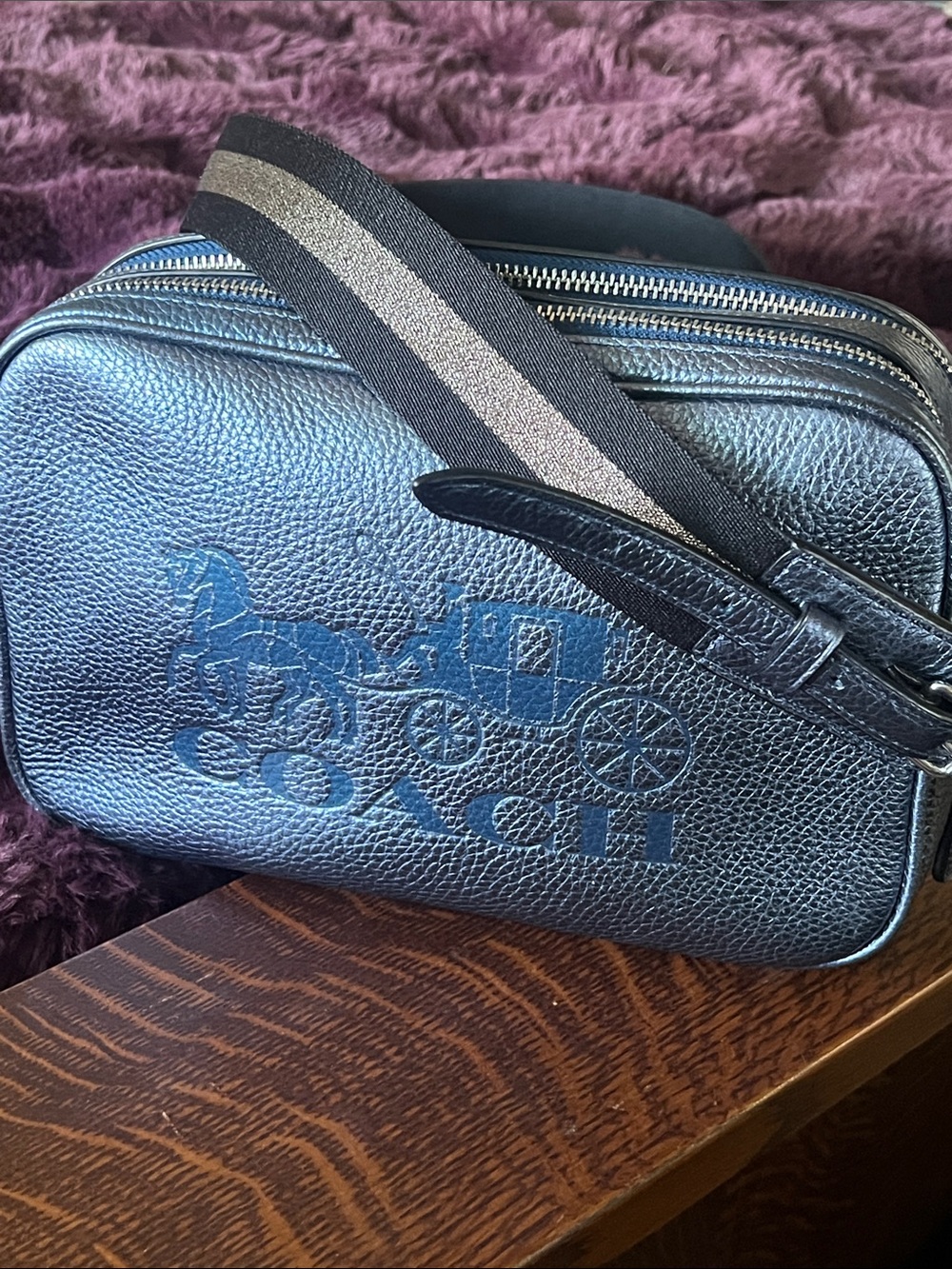 Coach Jes Camera Crossbody Bag Iconic Silver Metallic Blue Edition